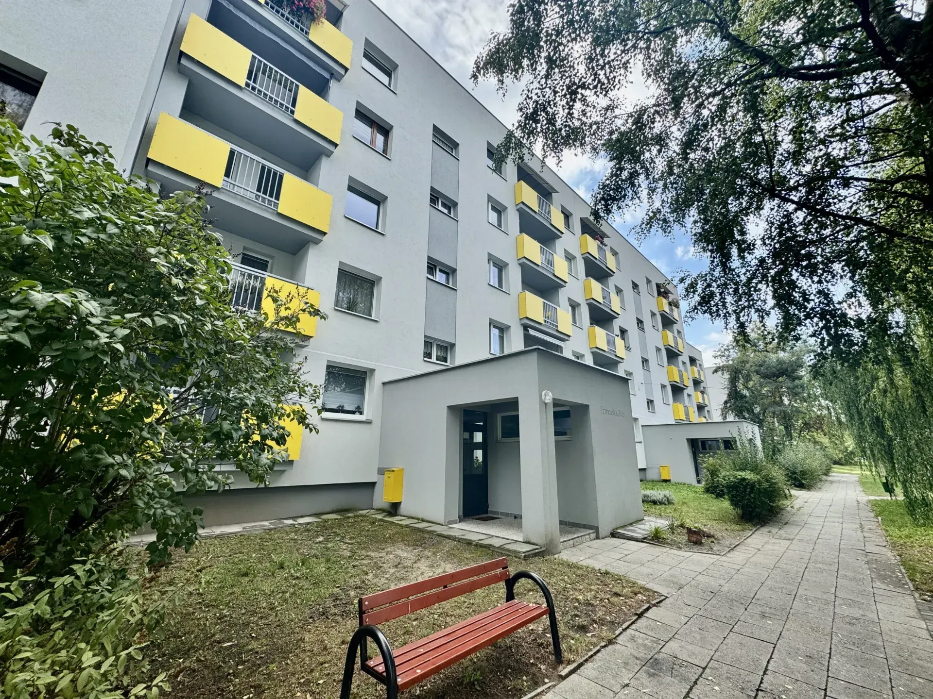 Tarnowskie Góry| oś.Przyjaźń | 3 pokoje|balkon 3
