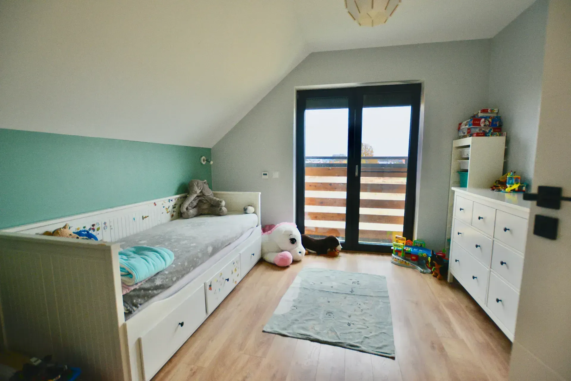 Ta wyjątkowa przestrzeń może być Twoja ! 13