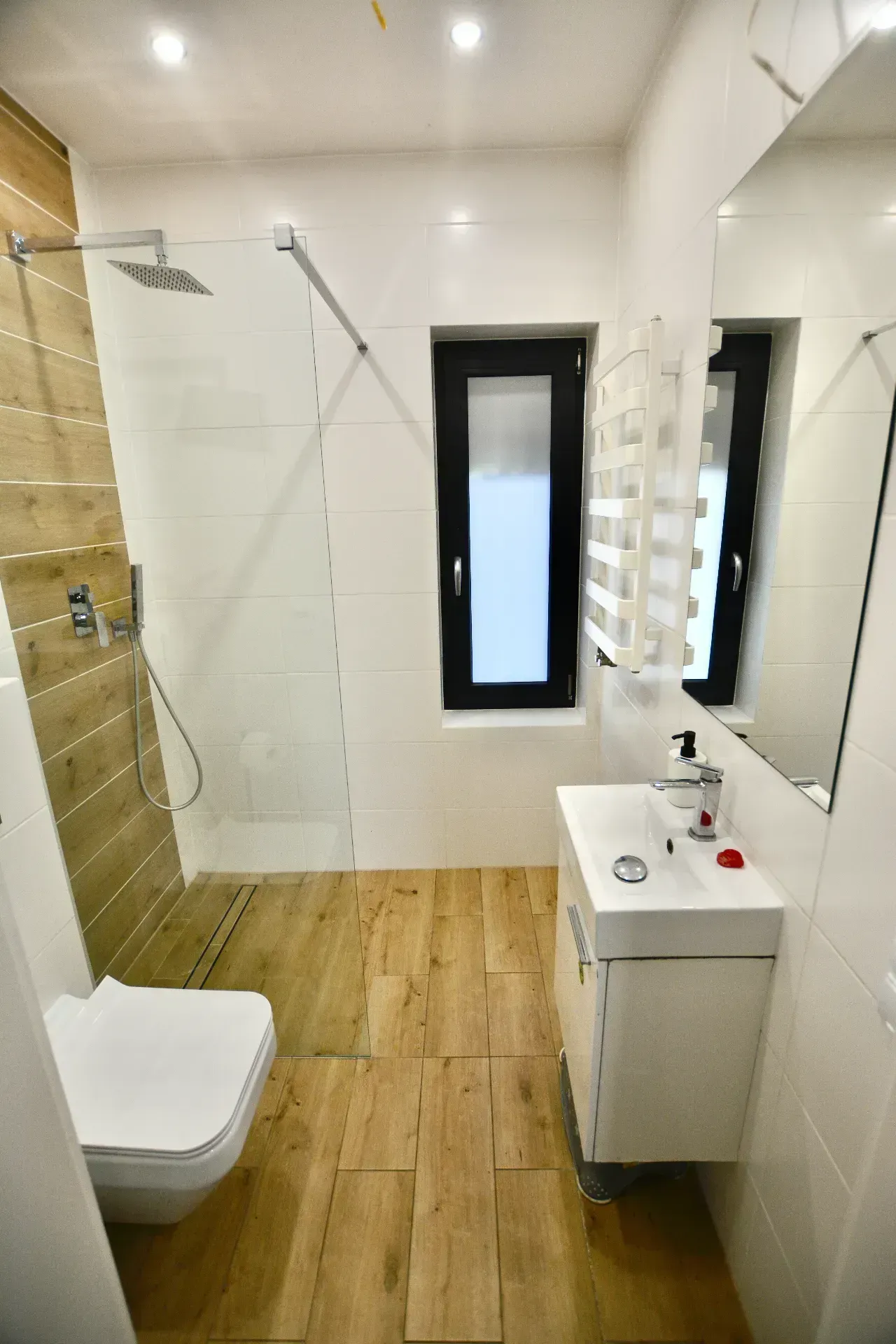 Ta wyjątkowa przestrzeń może być Twoja ! 16