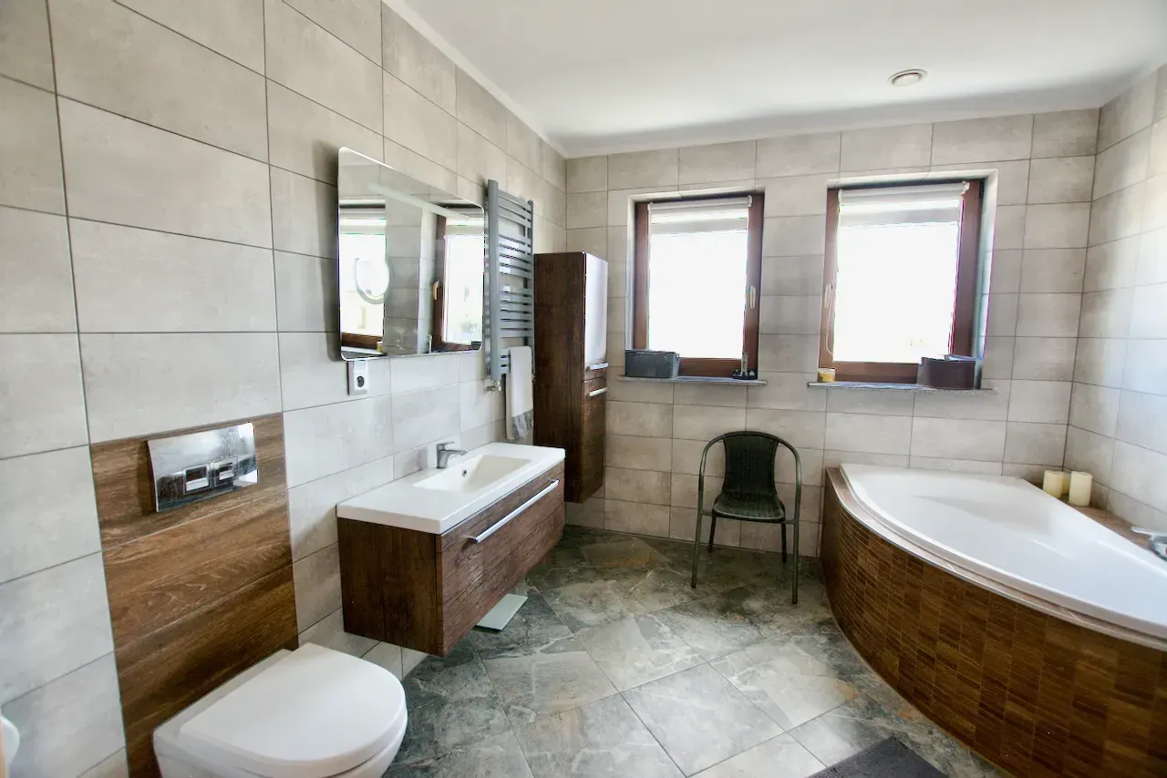 Elegancki dom w prestiżowej lokalizacji 8