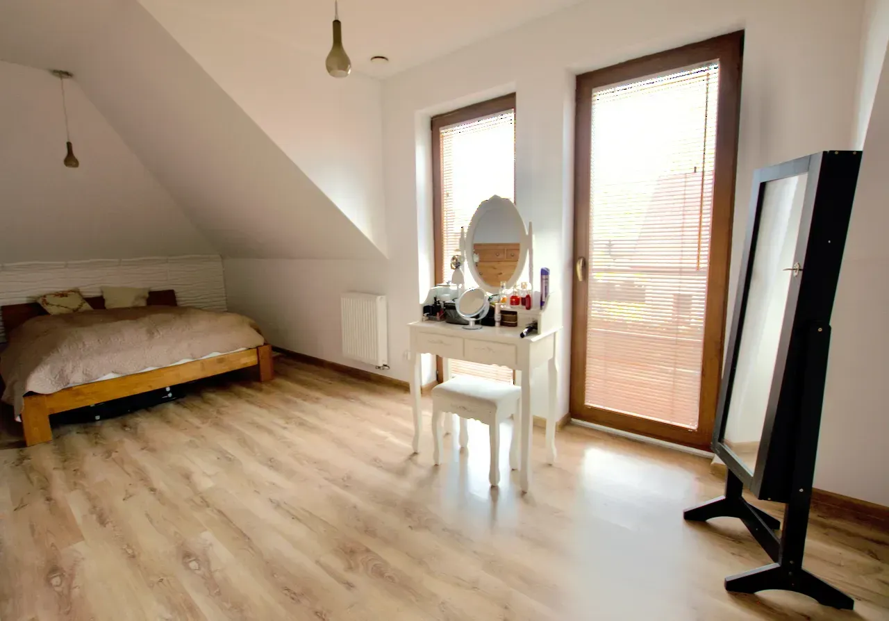 Elegancki dom w prestiżowej lokalizacji 14