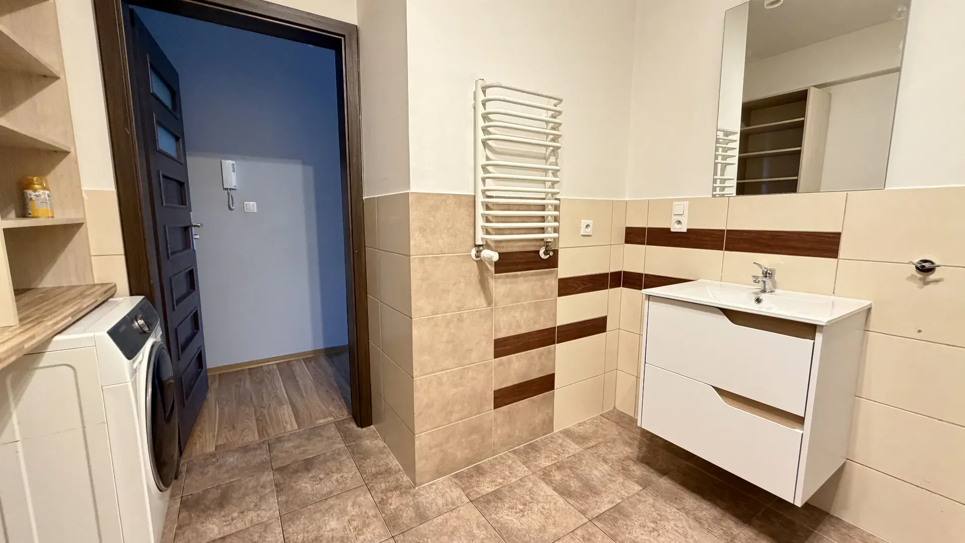 Apartament ! Centrum ! Niski czynsz ! 8